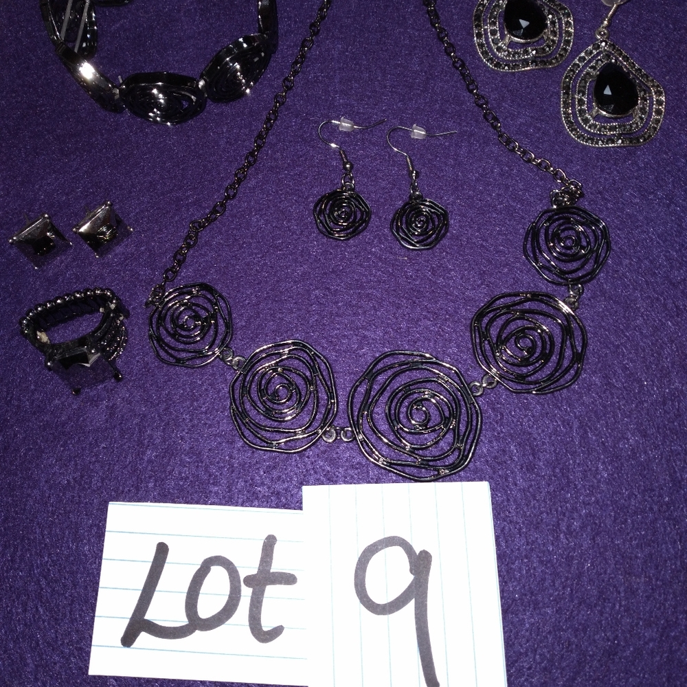 Paparazzi Jewelry lot 9